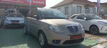 Lancia Ypsilon 1.3 16v Multijet Auto Platino