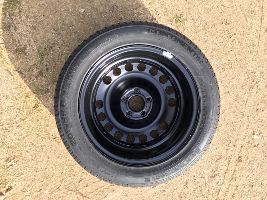 Jante em ferro com pneu