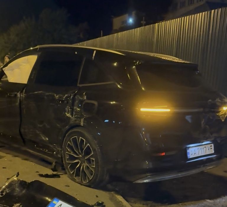 Zeekr 7x 2025 100kw rwd