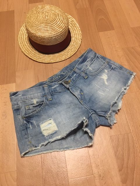 Джинсовые шорты Colins