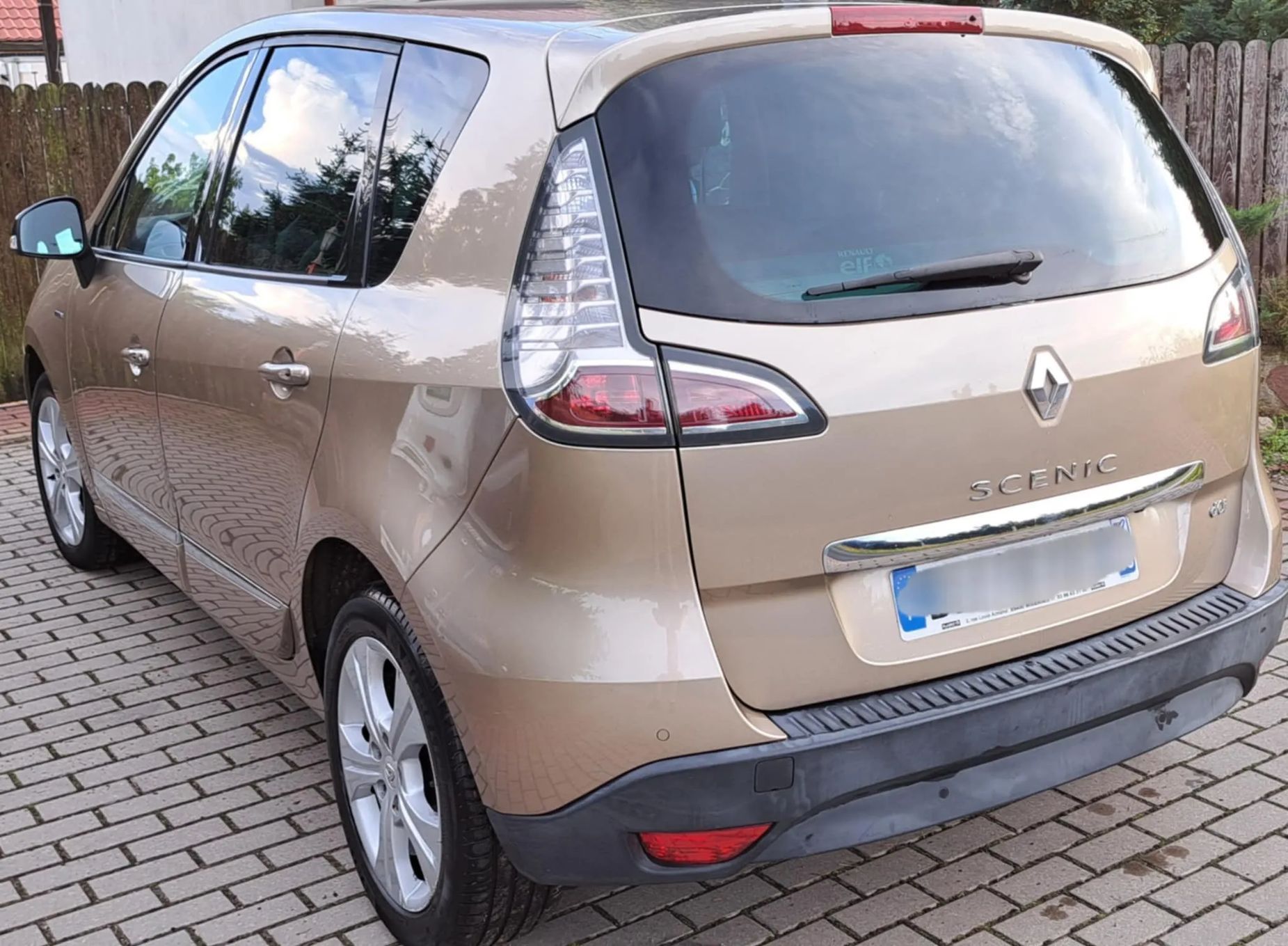 Renault Scenic 1.5 dci BOSE 2014r LIFT r.link kamera 115.000km.