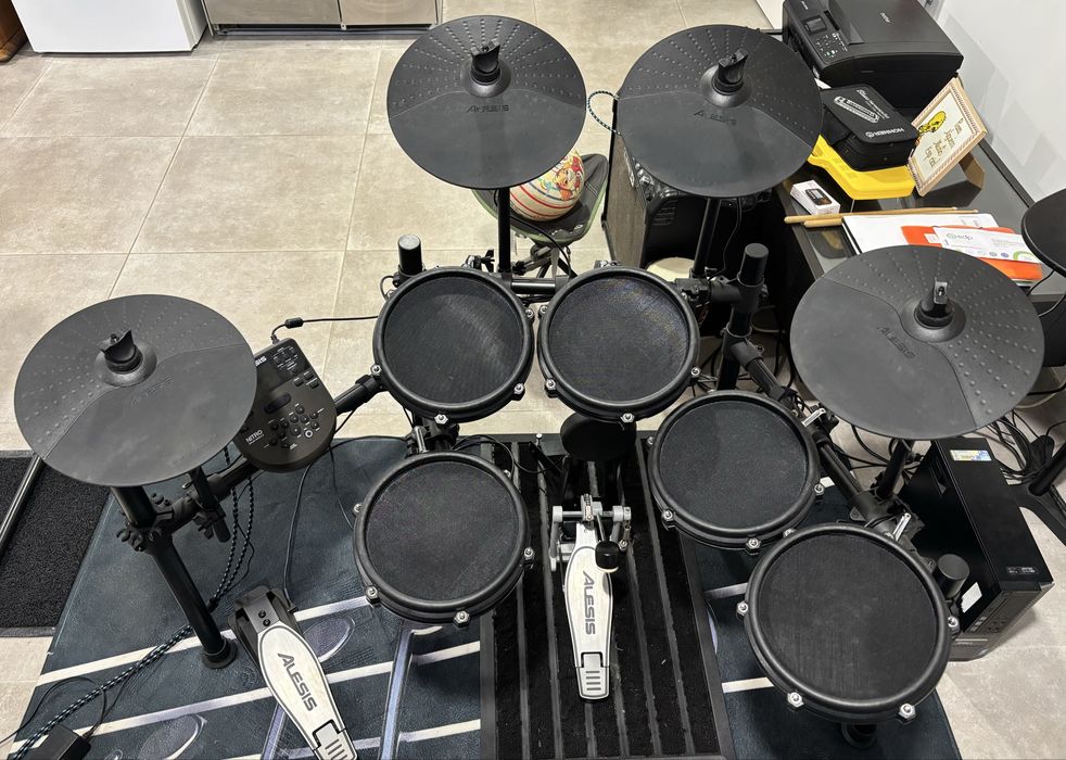 Bateria eletrónica Alesis Nitro Mesh