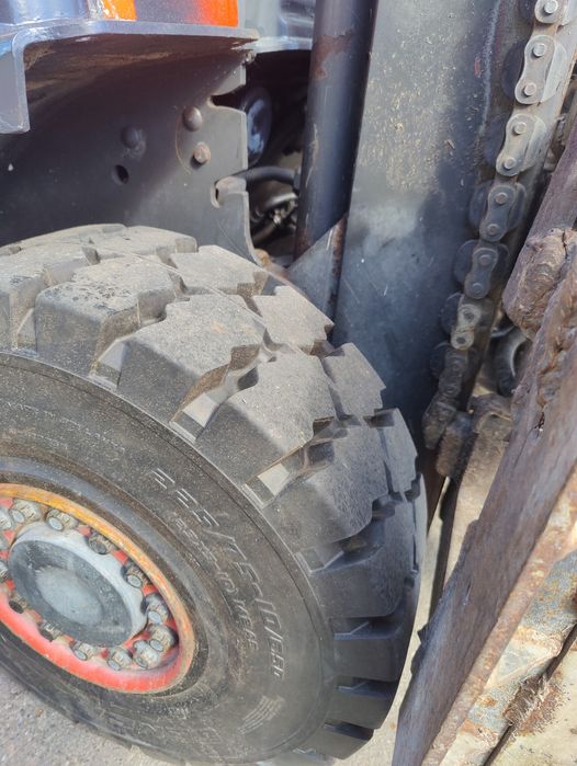 Навантажувач LINDE