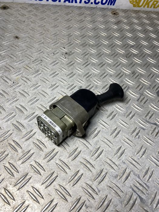 Ручник Мерседес Атего 2005-2012р