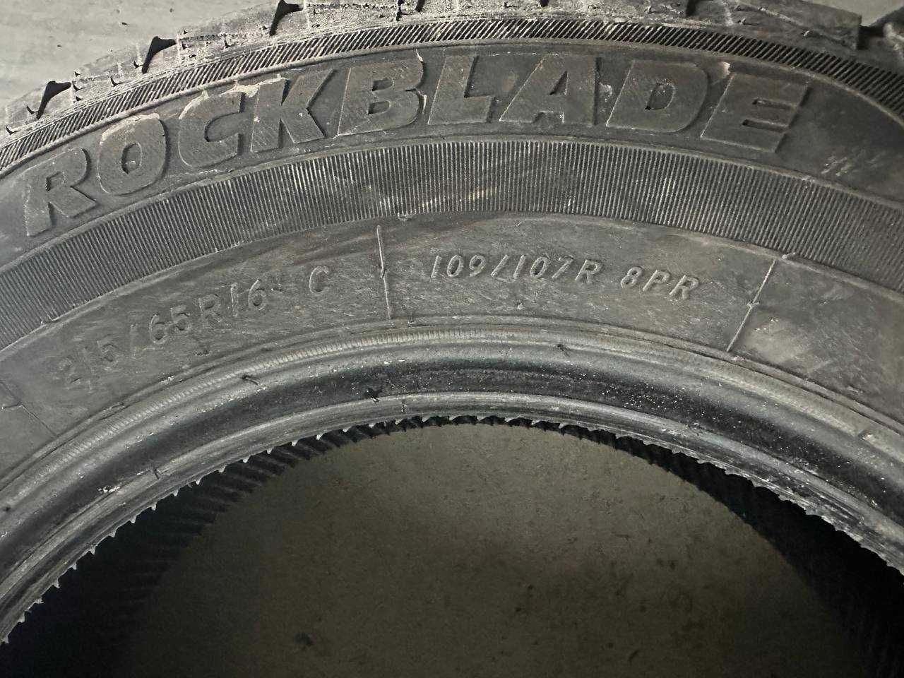 Літні шини / Шины лето 215 65 R16 Rockblade Рокблейд