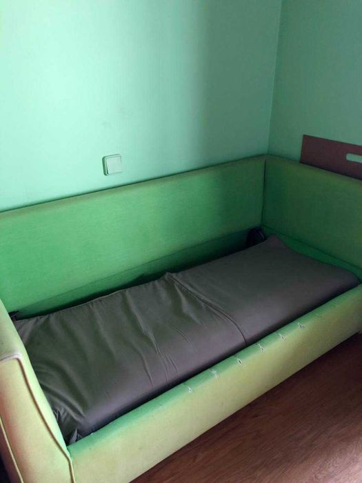 Sofá cama em ótimas condições