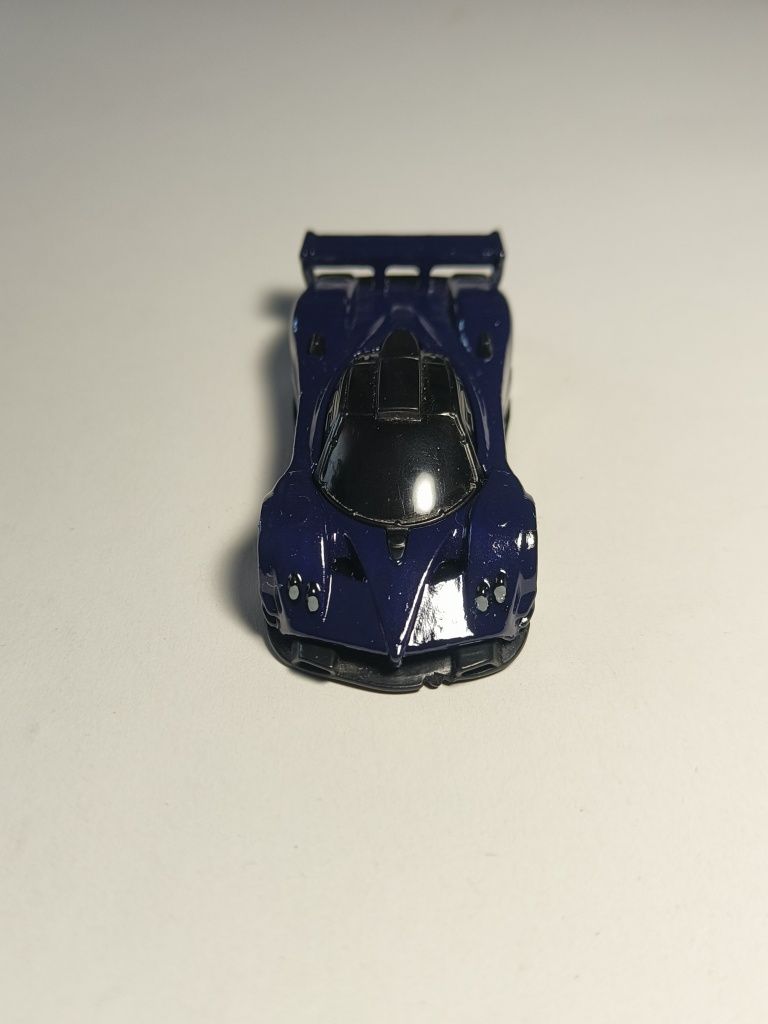 Hot Wheels Custom Pagani Zonda R