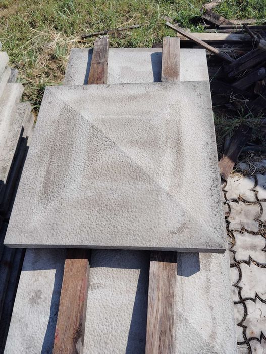 Daszki betonowe, płytki betonowe