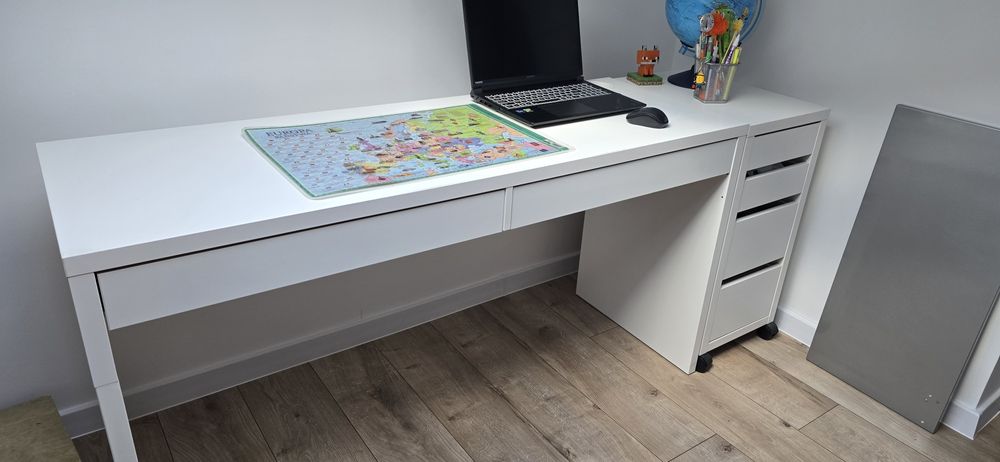 Biurko z kontenerkiem Ikea Micke