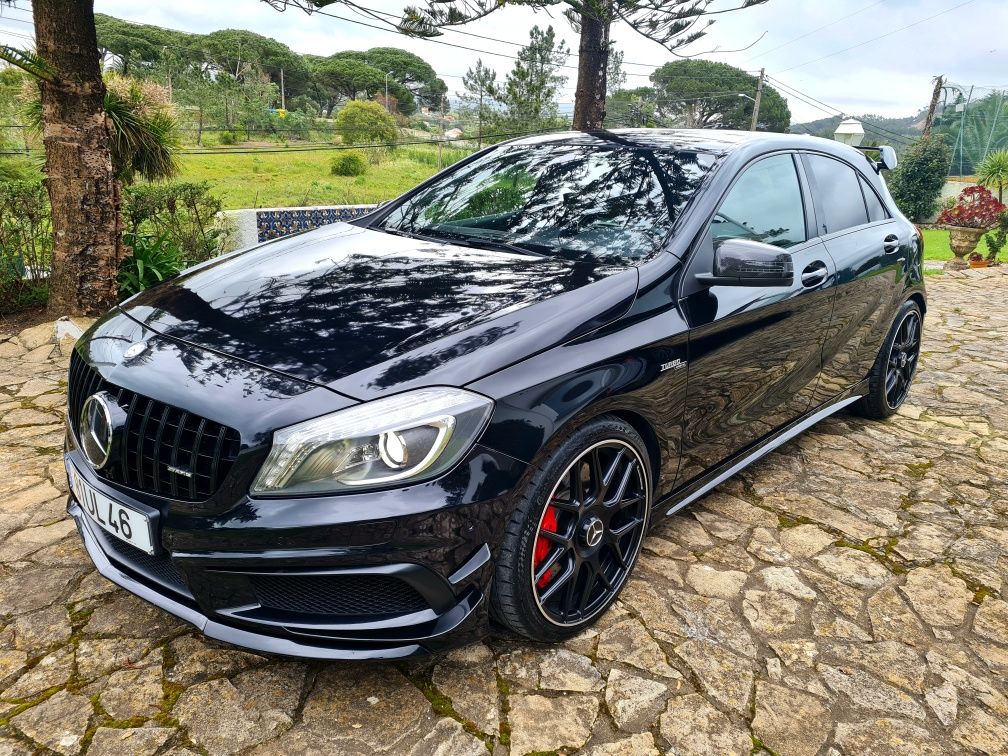 Mercedes A45 AMG Recaro Ver fotos