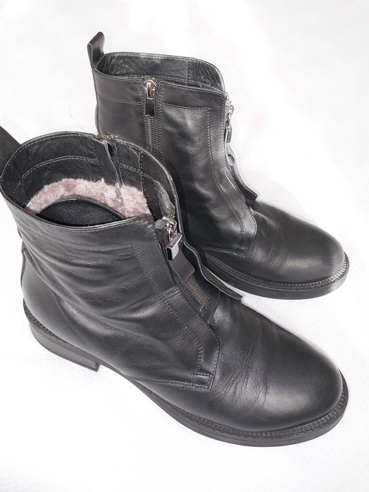 Шкіряне взуття великих розмірів