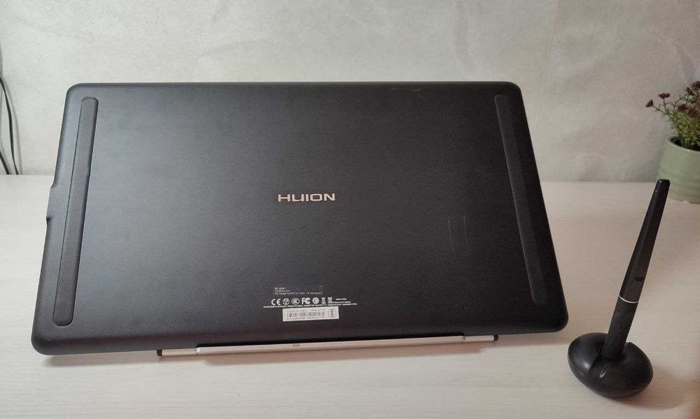 планшет Huion Kamvas Pro 16 Premium