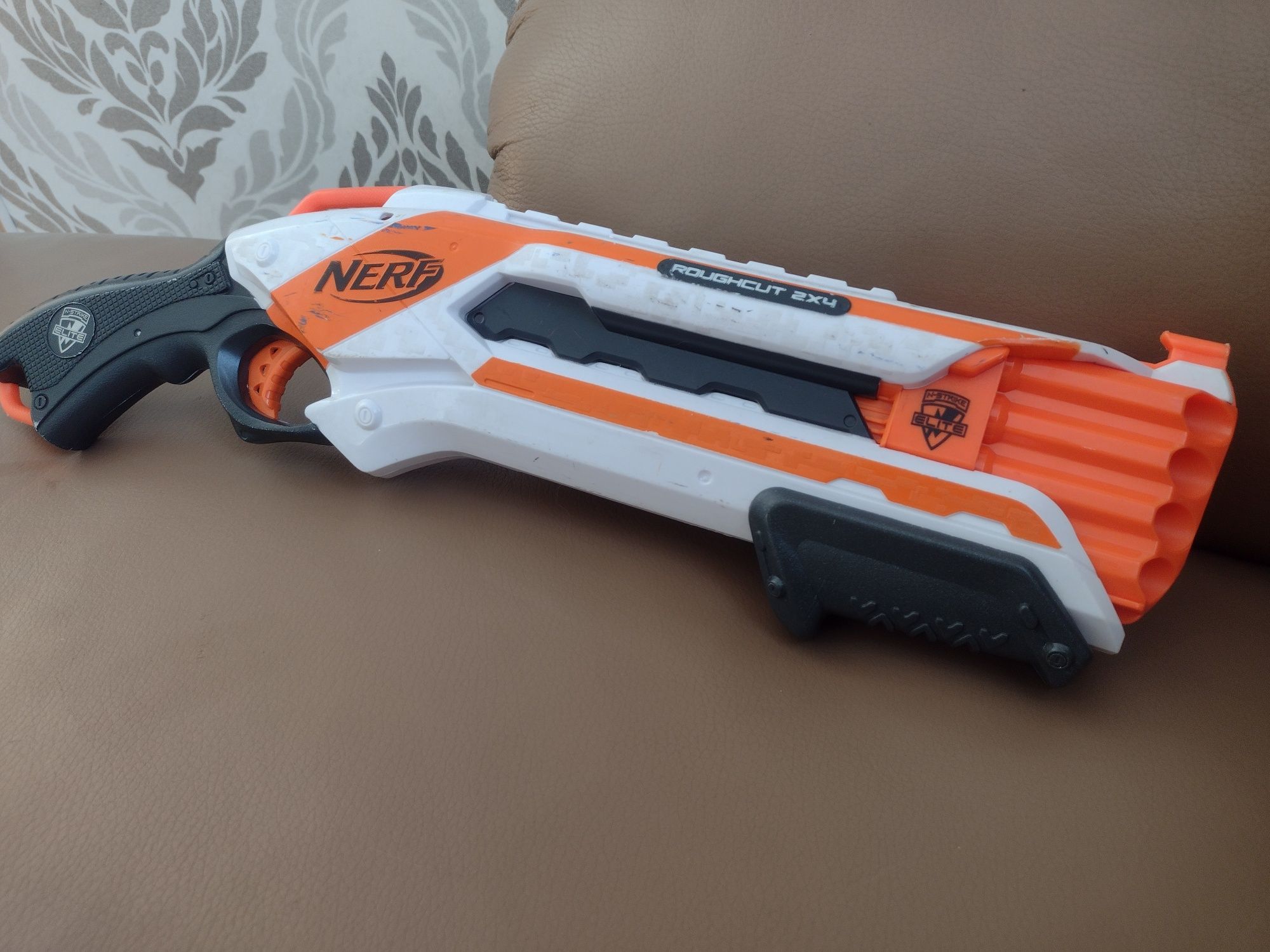 Nerf оригинал на 8 патронов