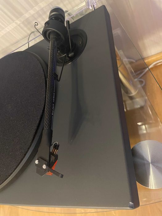 Gramofon  Pro ject  1- Xpression