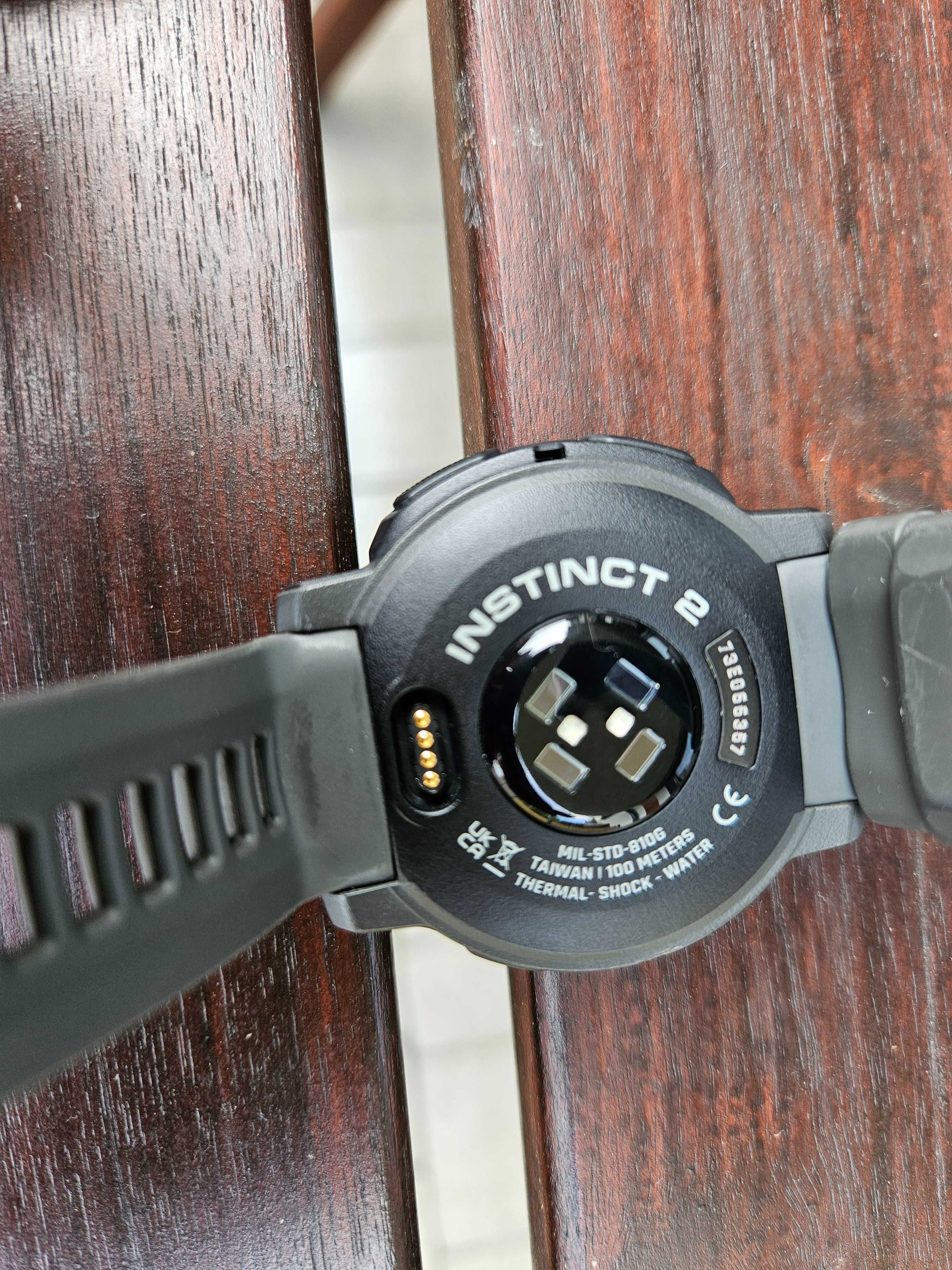 GARMIN Instinct 2 Solar - używany - stan naprawdę bardzo dobry.