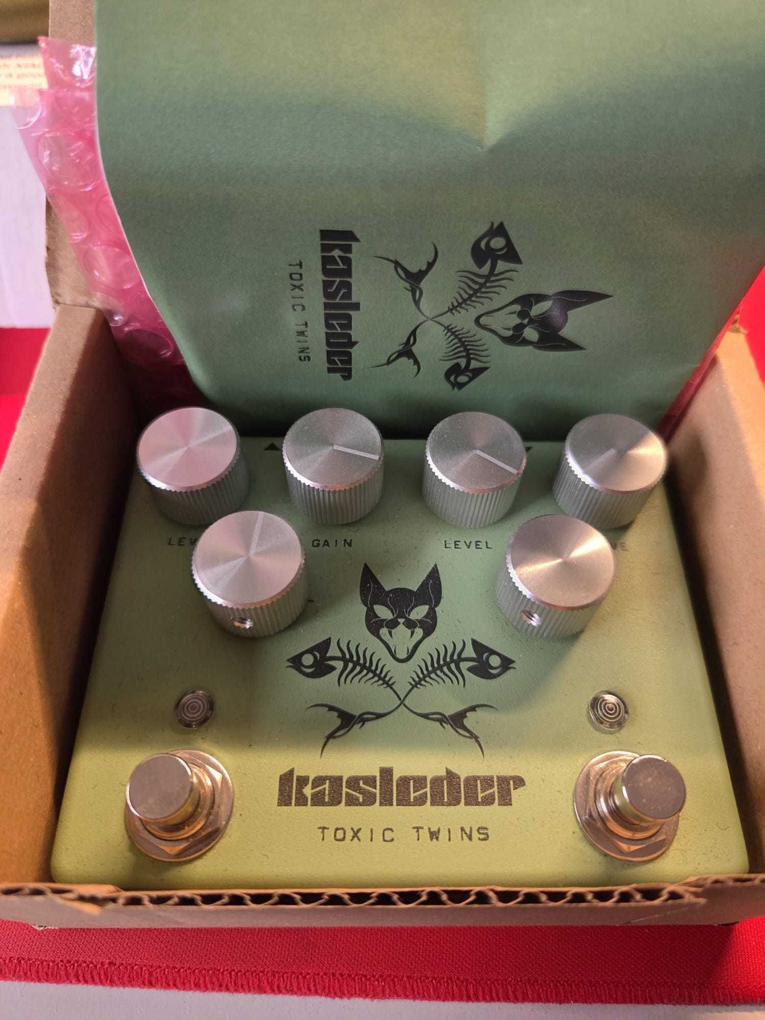 Pedais de Guitarra (KingTone, AnalogMan, Strymon, Kasleder)