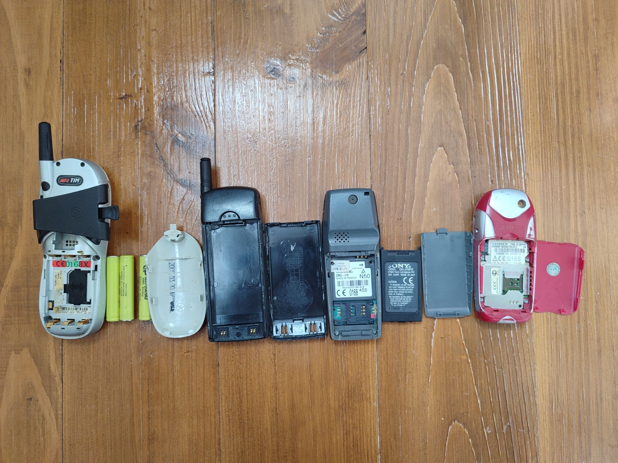 Телефони samsung sgh-2200, Motorola, Sony J70, Siemens m55