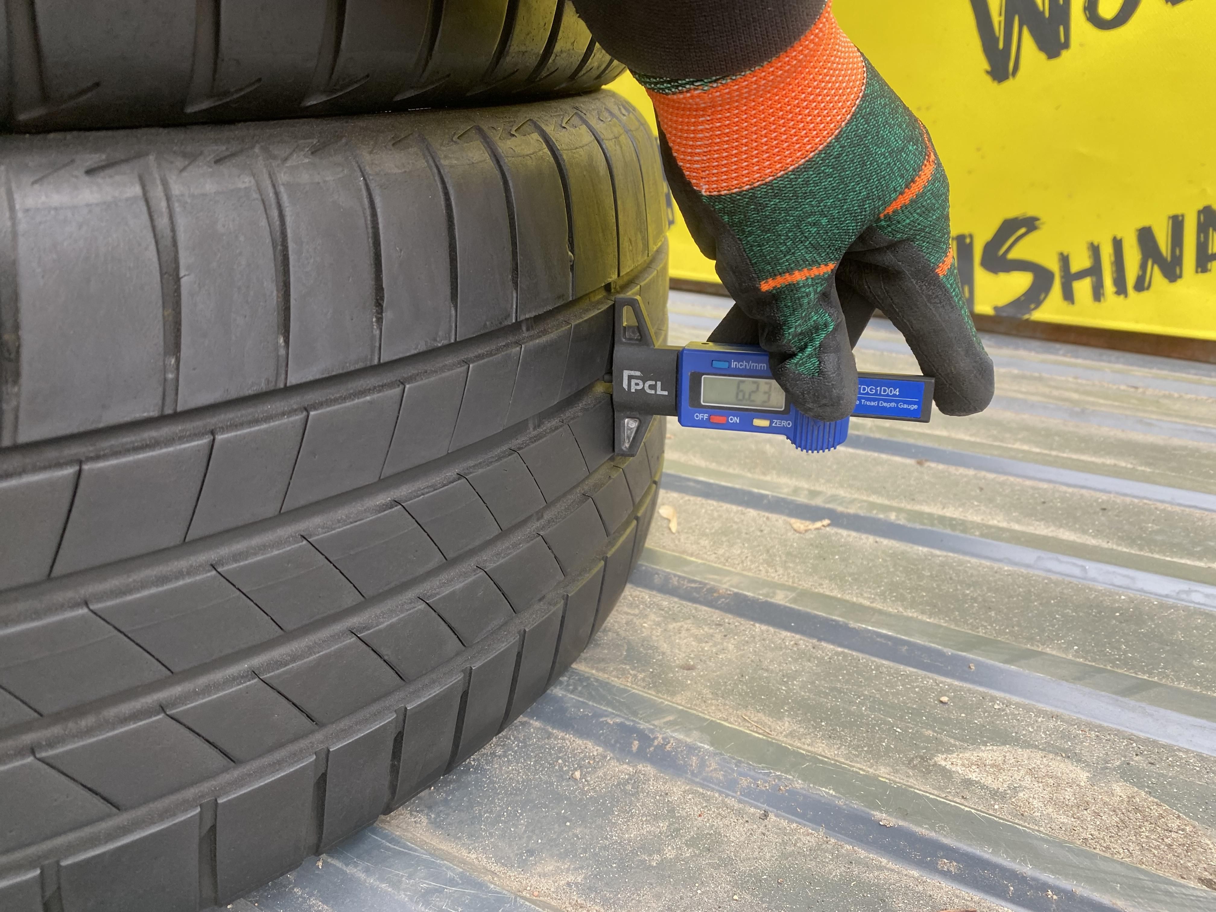 225 40 19 Bridgestone Turanza T005 2021 Літо
