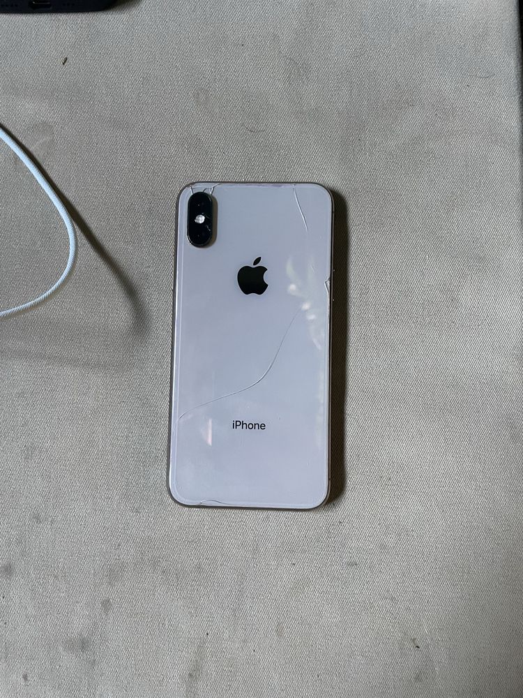 Iphone Xs gold 64gb