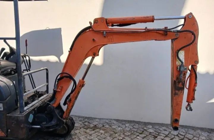 Mini giratoria hitachi