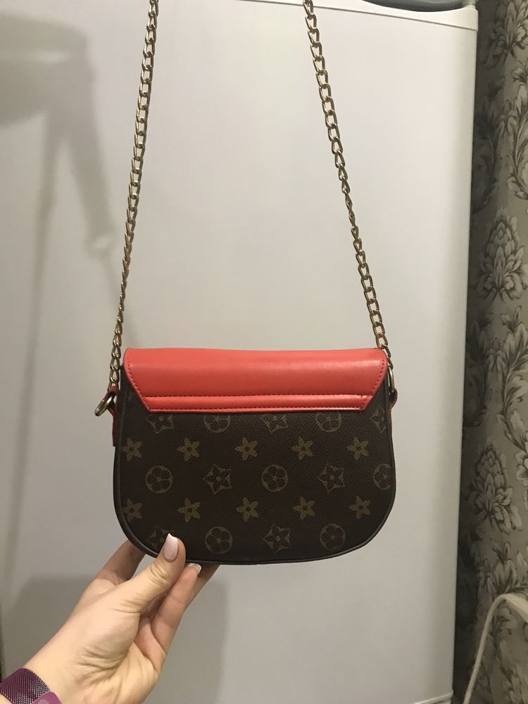 Сумка під Louis Vuitton