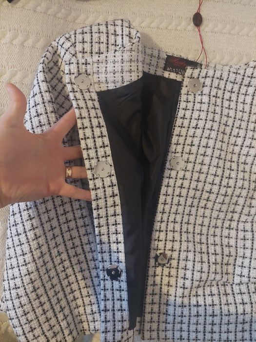 Твідовий костюм двійка НОВИЙ, костюмчик букле піджак і плаття, теплий