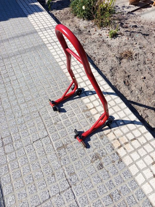 Cavalete universal para moto