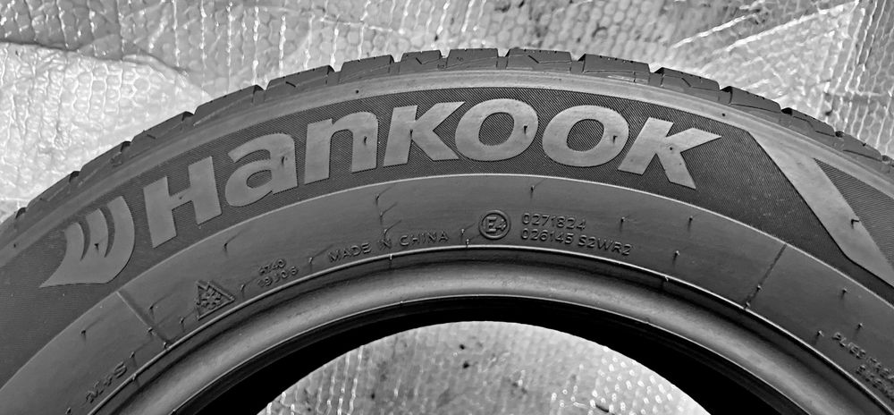 Шини Б/в 205.60.16 пара Hankook