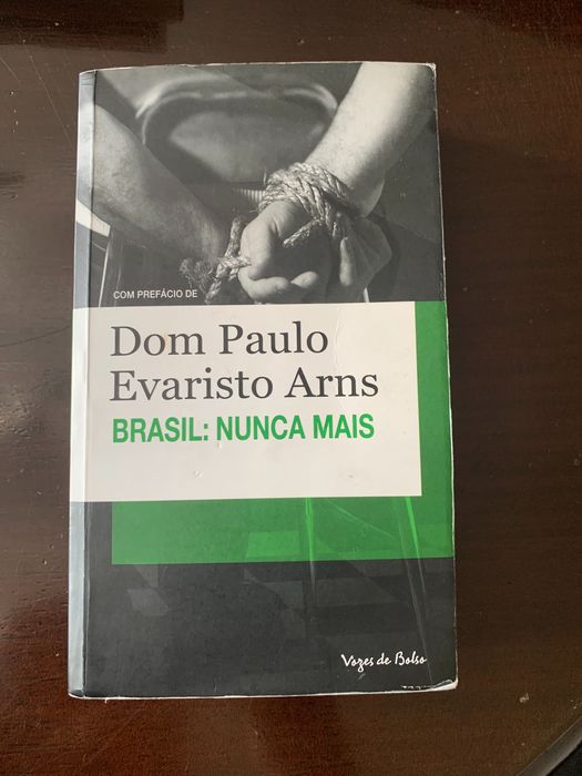 Livros política, religião e direitos