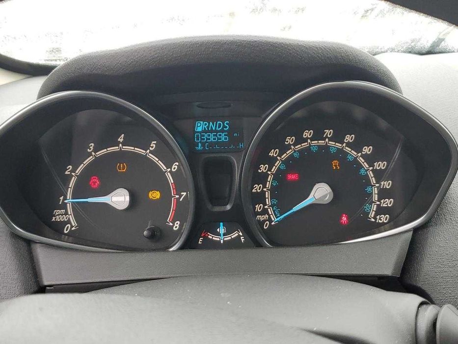 В дорозі FORD FIESTA SE 2018 форд фієста сі США 1.6 передній привід