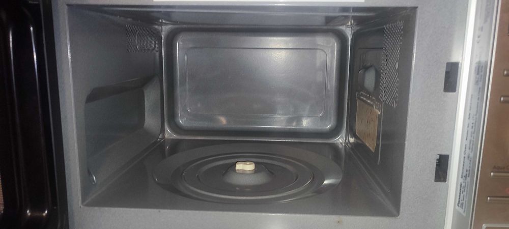 Mikrofalówka Panasonic NN-SD27HS