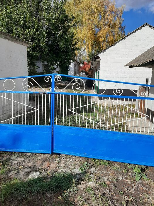 Продається булинок в Миргородському районі