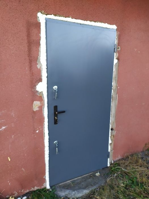 Drzwi metalowe do piwnicy, na działkę, stalowe na wymiar z montazem