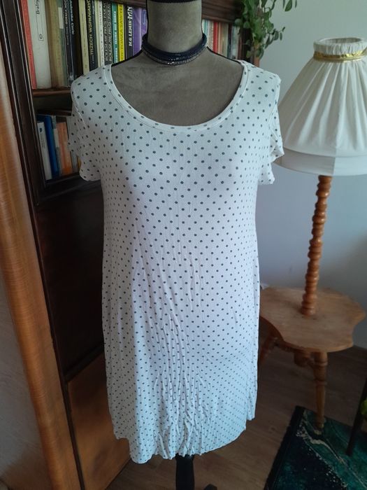 Piękna biała tunika Bershka rozmiar M/38