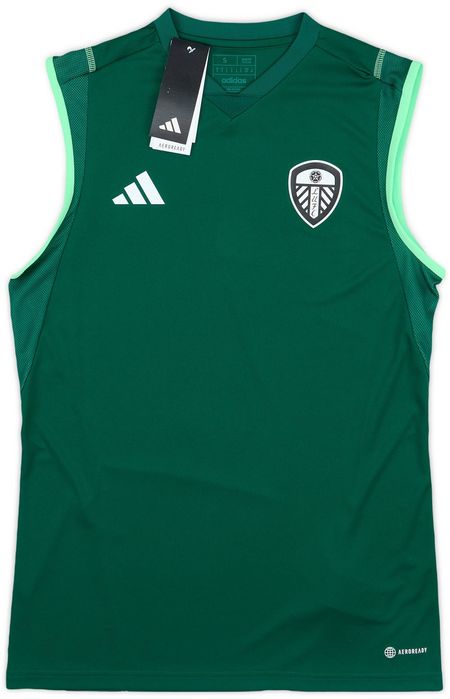 Adidas Leeds United 2023-2024 training tank
Leeds United 
сезон 2023-2