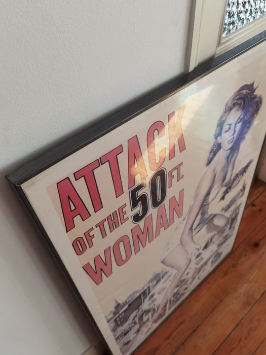 Moldura IKEA RESLIG 100x70 cm + Poster “Attack of the 50ft Woman”
