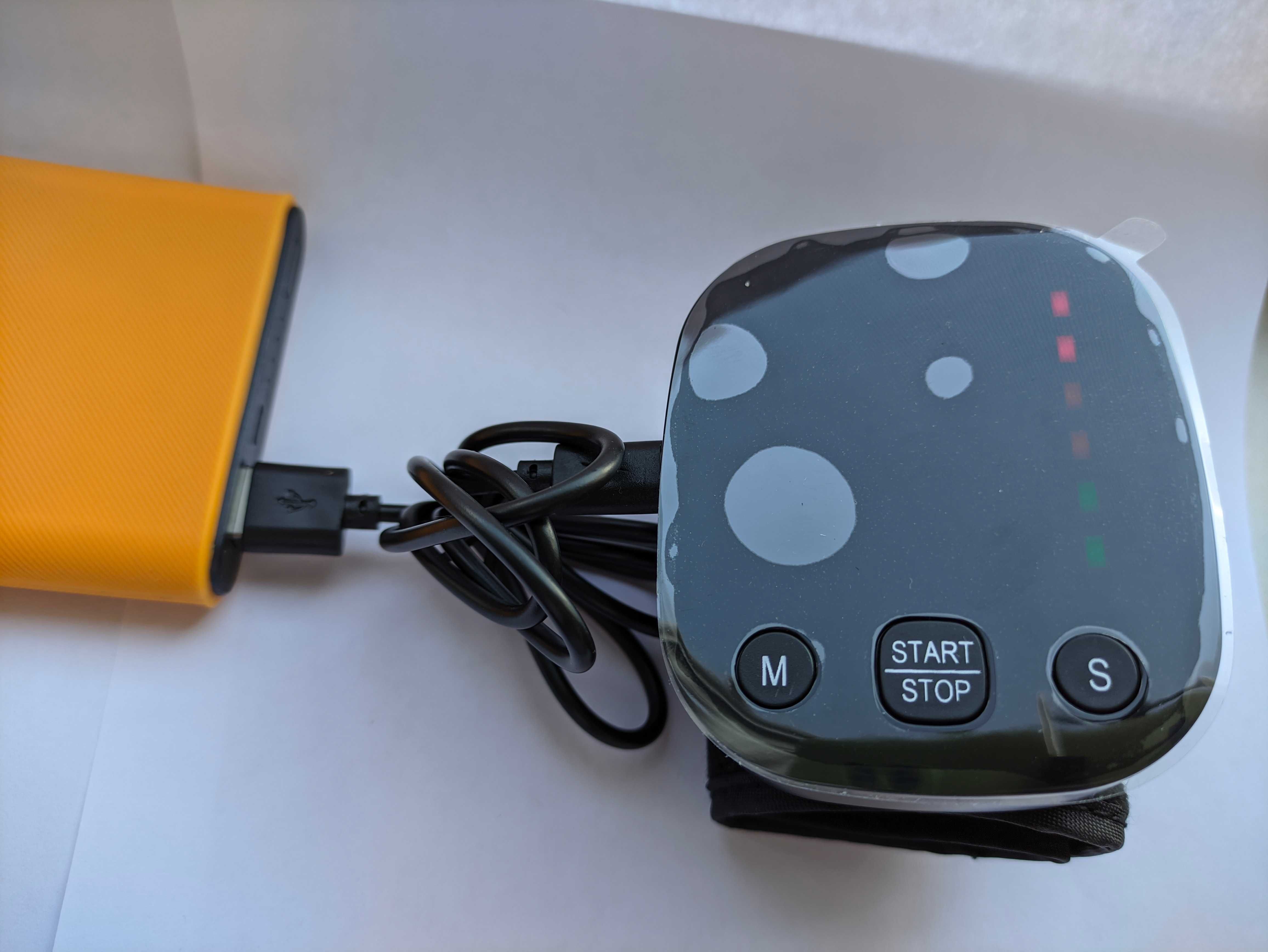 Цифровий автоматичний тонометр Голосовий монітор артеріального тиску