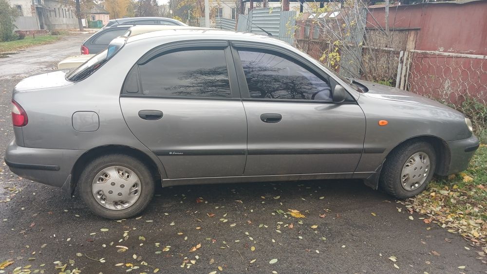 Автомобіль сенс 1.4