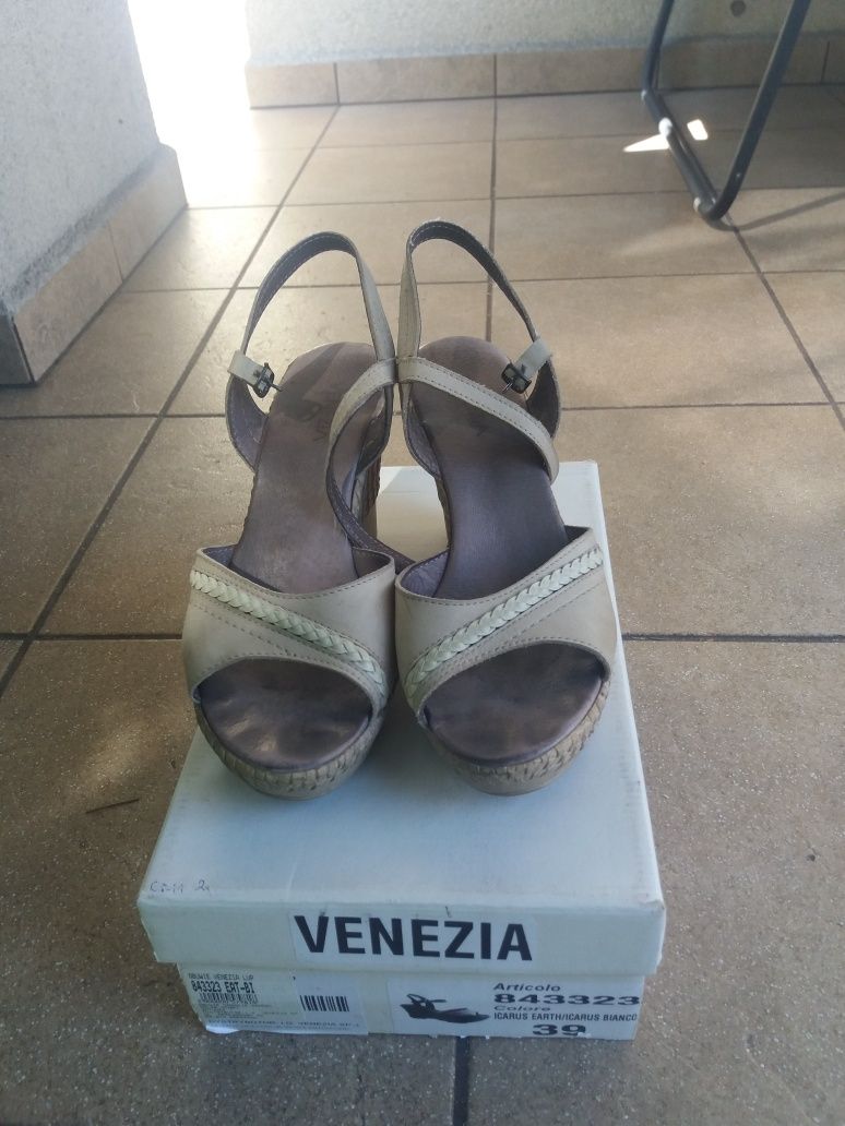 Sandały skóra Wenezia 39