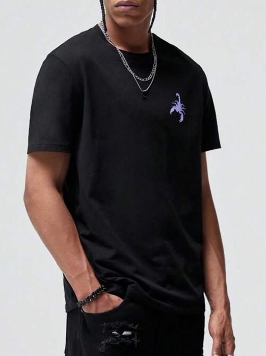 2 t-shirts de Homem XL (NOVAS)