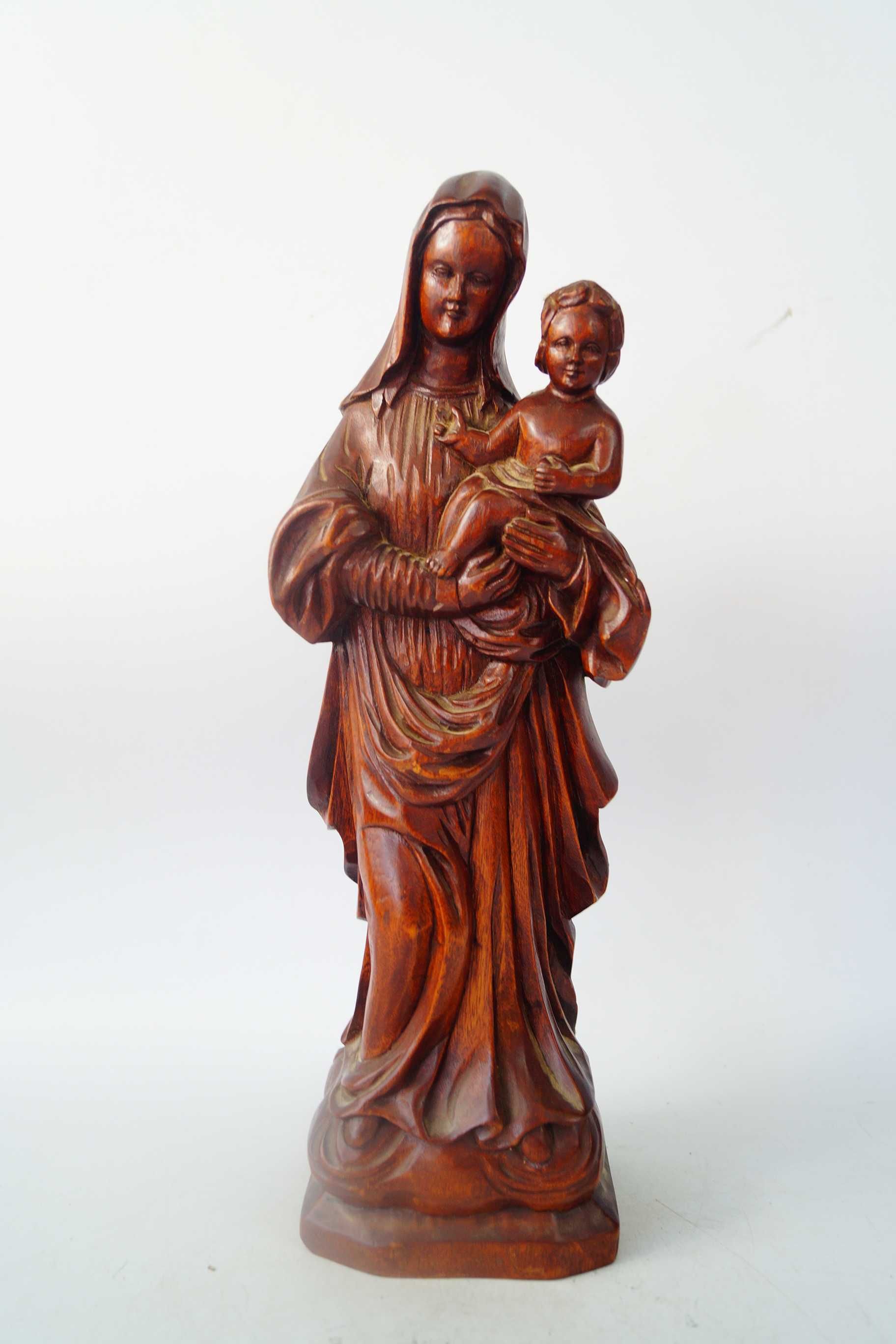 Drewniana rzeźba Matka Boska z Dzieciatkiem figura
