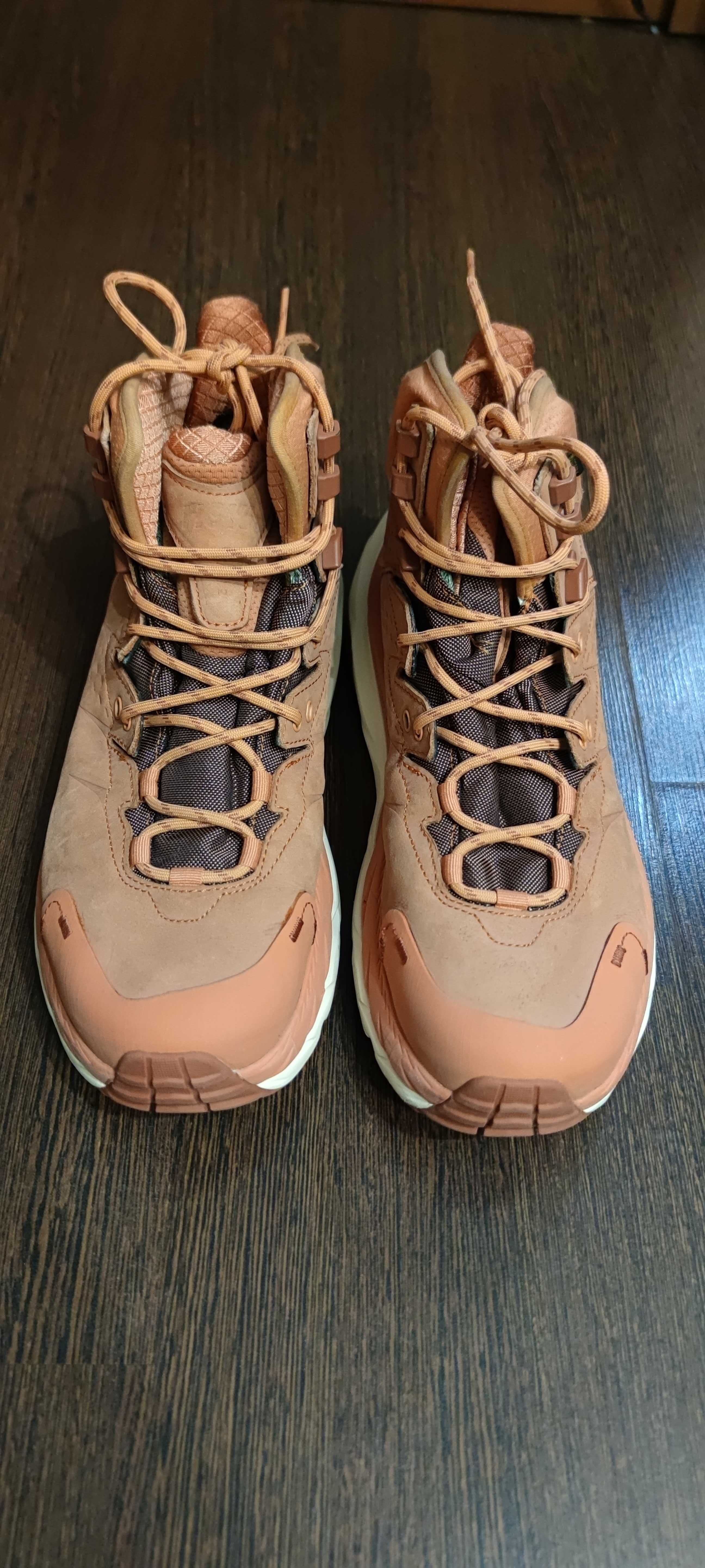 Трекінгові черевики Hoka Kaha 2 Gore-           р  41 1/3    26смTex