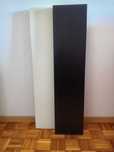 Estante de parede (branco e preto)