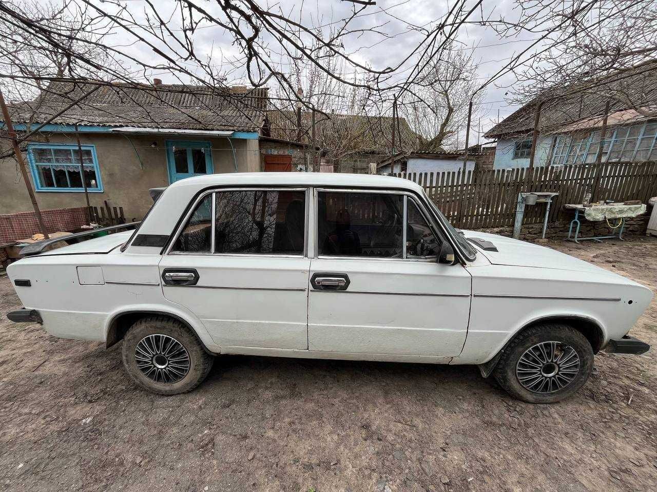 Автомобіль ВАЗ2106