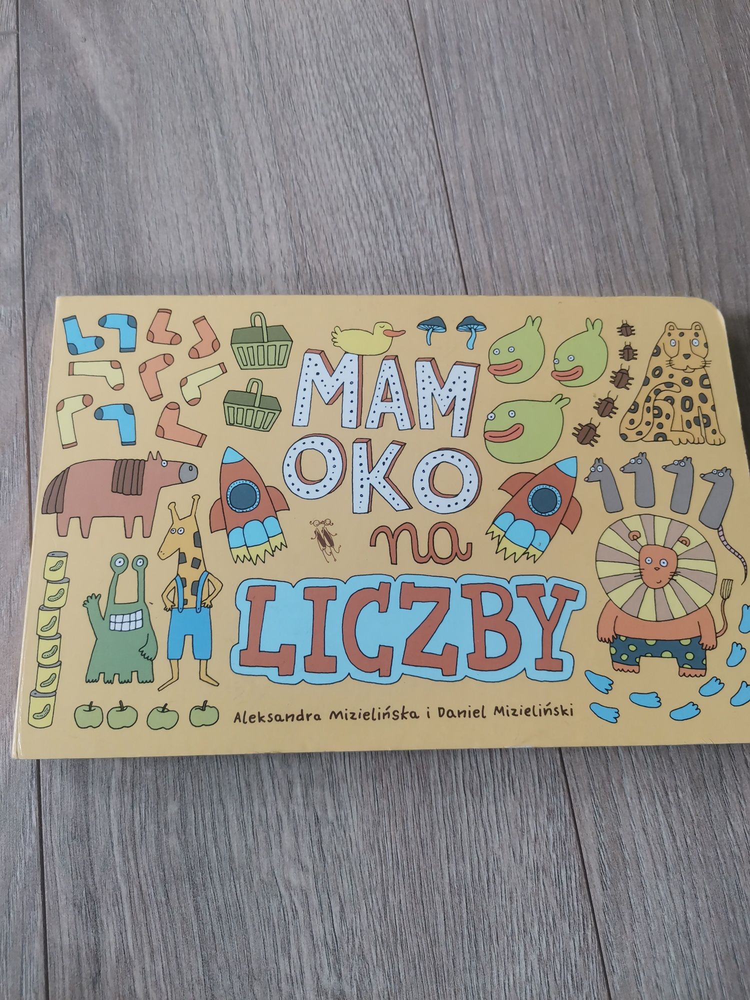Zestaw książek dla dzieci. Stan idealny /nowy