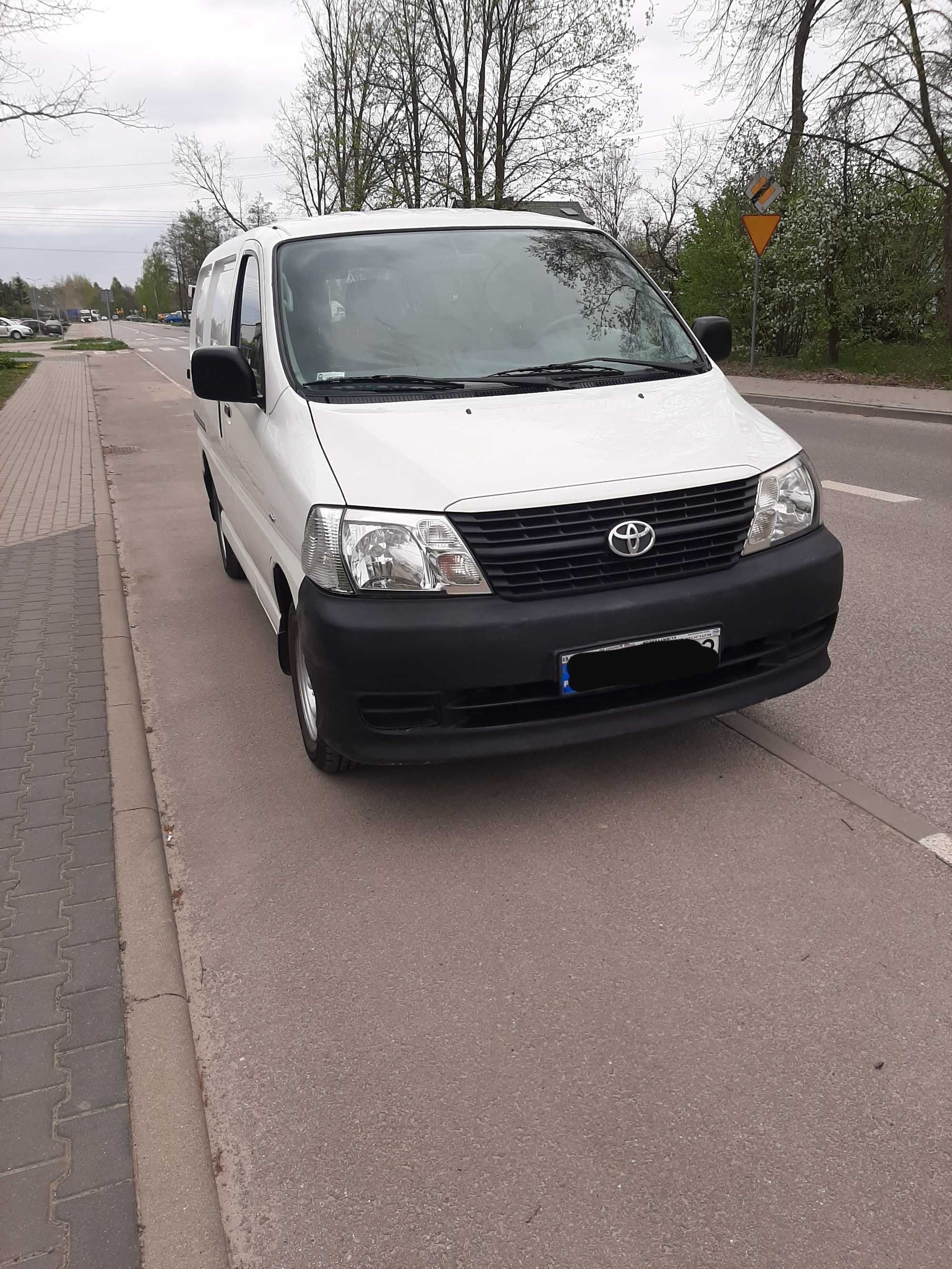 Toyota Hiace 2.5 D4D salon PL, I właściciel