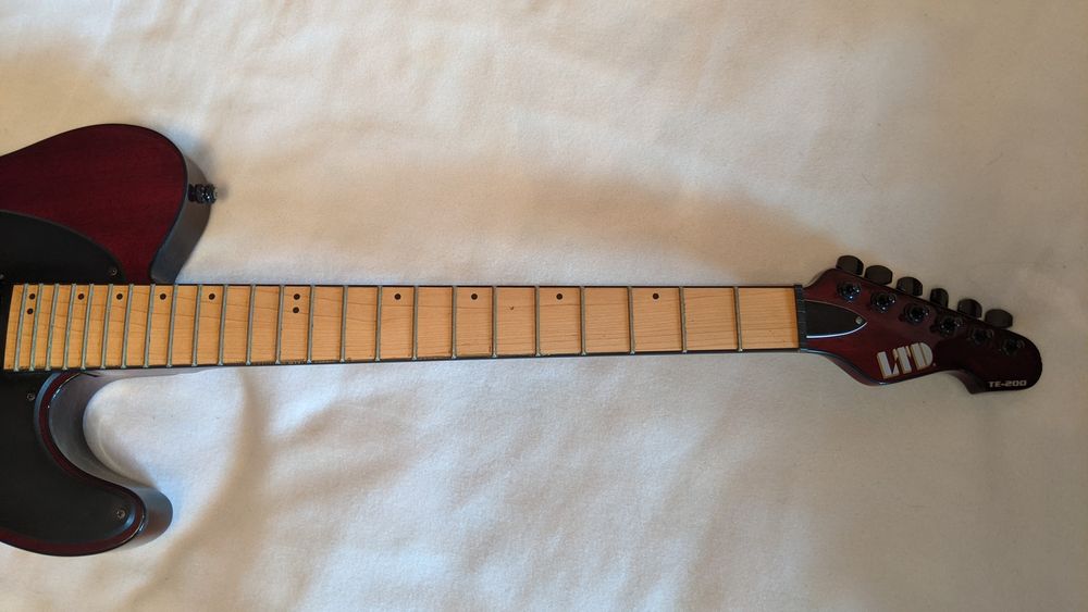 Електрогітара LTD TE-200 Электрогитара LTD TE-200