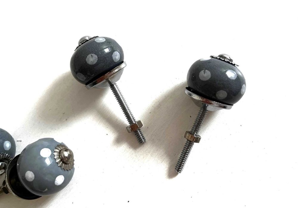 Gałki ceramiczne szare białe groszki kropki grey dot 40cm