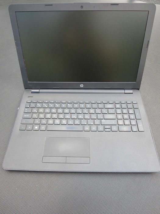 Ноутбук HP 15-bw091ur AMD A10-9620P 12Gb R7 M430