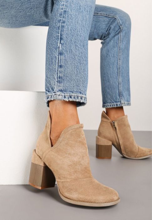 Осінньо-весняні бежеві черевички з екозамші 38 розмір